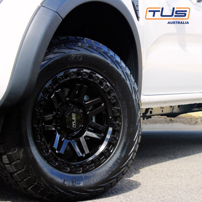 TUS Trax - Gloss Black