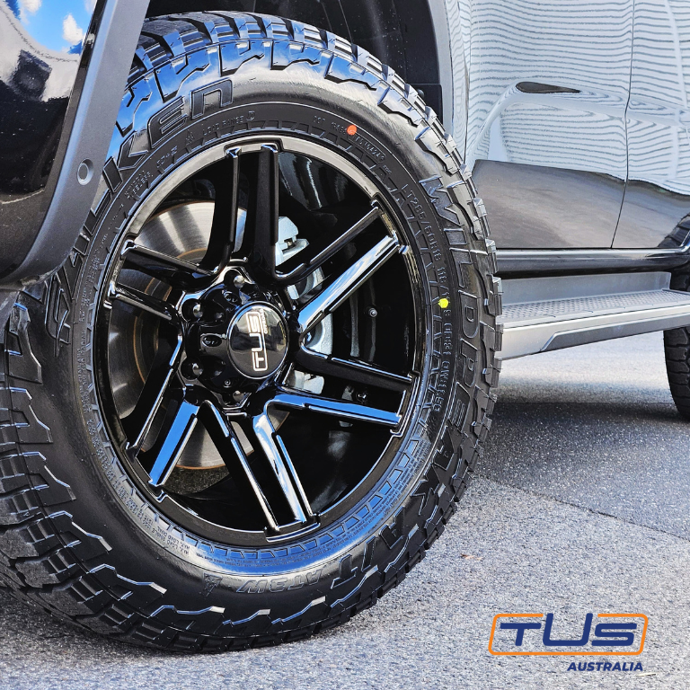 TUS Turbine - Gloss Black