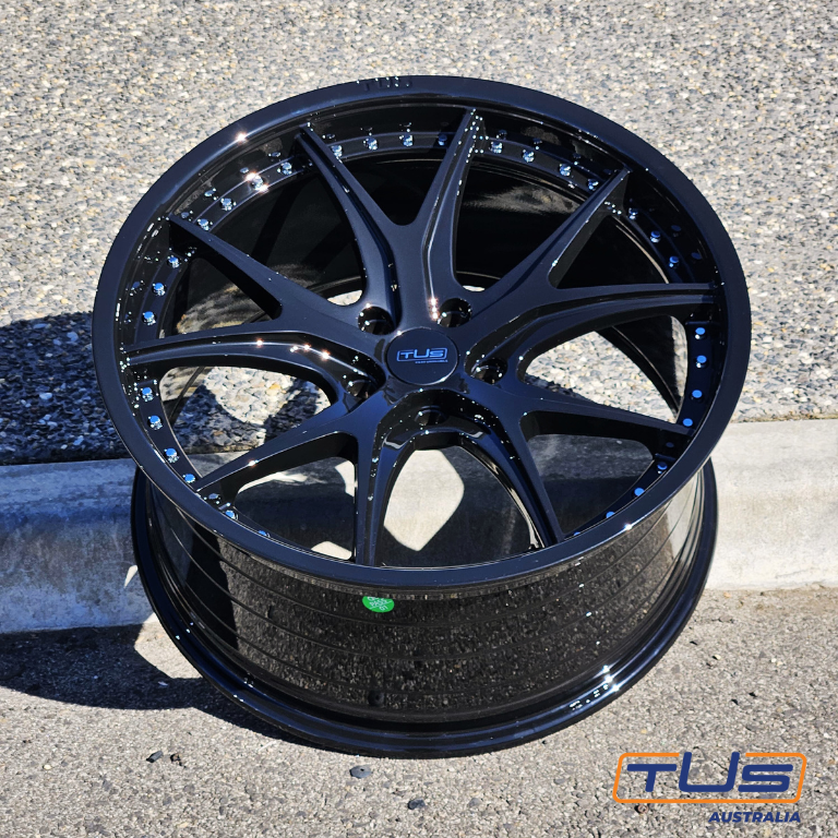 TUS FF MOTION - Gloss Black, +34 Offset